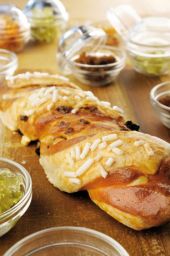 Kranz dolce con canditi e zuccherini. Pan brioche artigianale, idea regalo golosa.