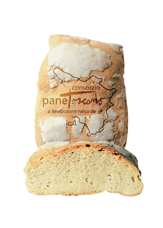 Pane toscano artigianale, crosta chiara e mollica alveolata. Prodotto da forno tipico toscano.