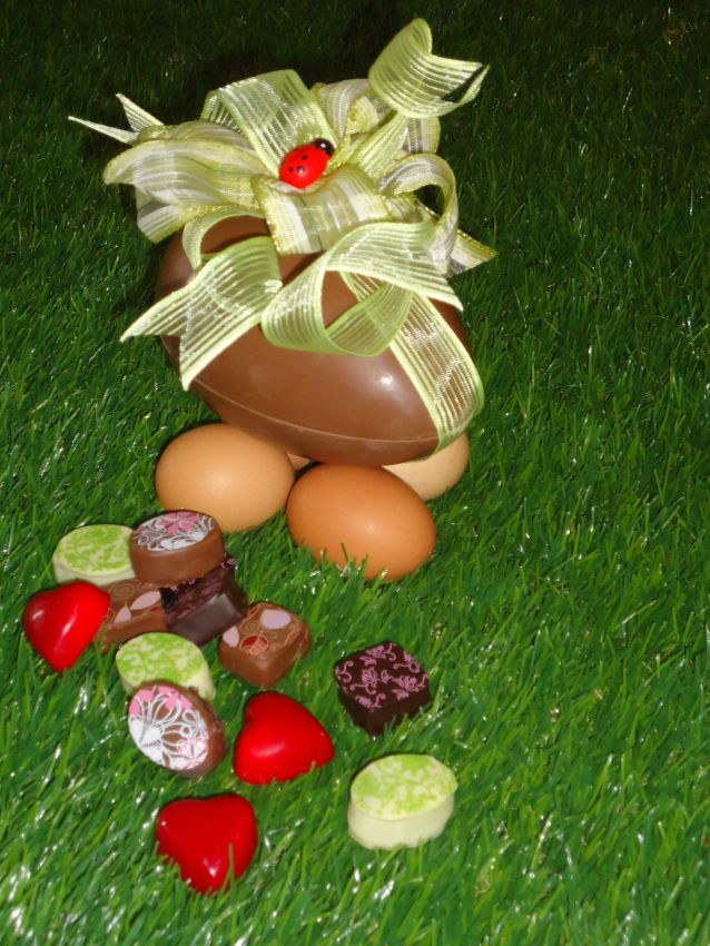 Pasqua: l’uovo al femminile di Carola Stacchezzini