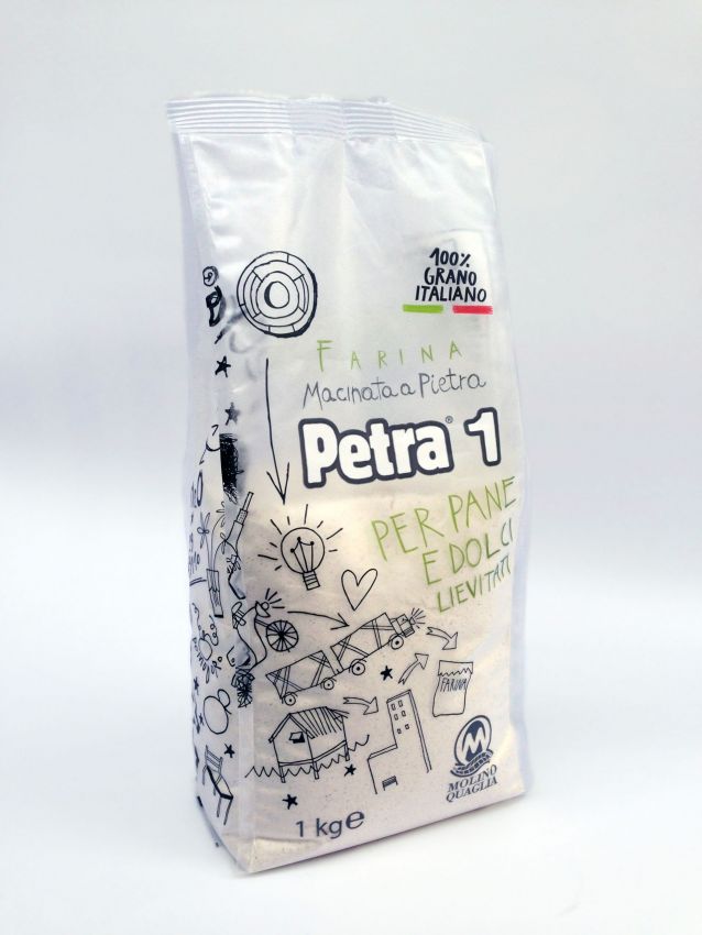 Farina Petra 1 macinata a pietra. Farina di grano italiano per pane e dolci lievitati.