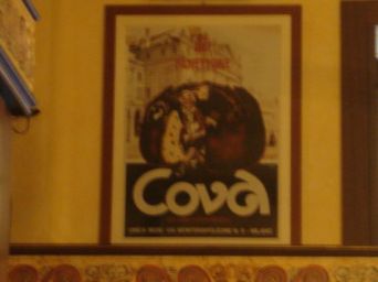 Poster vintage Caffè Cova Milano. Design storico, panettone e logo Cova.