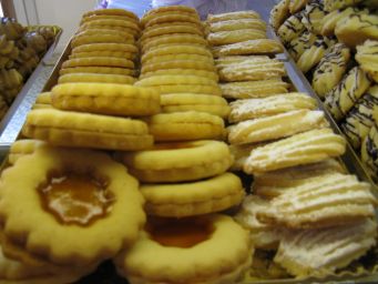 Assortimento di biscotti artigianali italiani. Pasticceria fresca, dolci da forno.