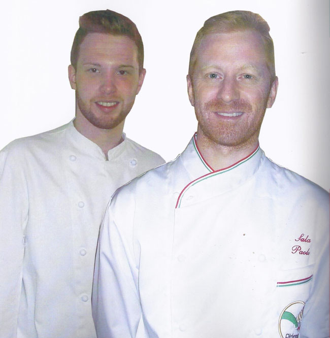 Chef Paolo e Alessio. Ristorante italiano, cucina di qualità. Divise da chef bianche.