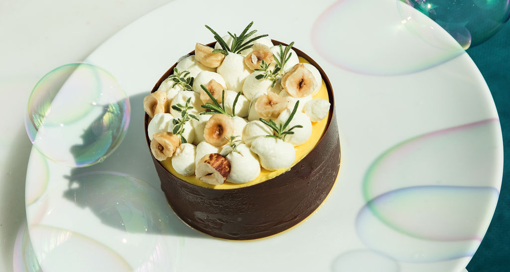 Dolce Garibaldi: torta con crema, nocciole e cioccolato. Merenda golosa.