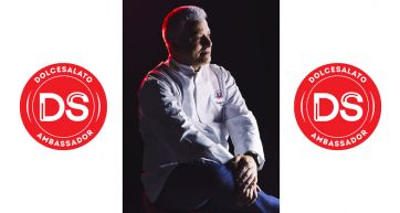 Raffaele Trovato, chef e ambasciatore DolceSalato. Ritratto in divisa da cuoco.