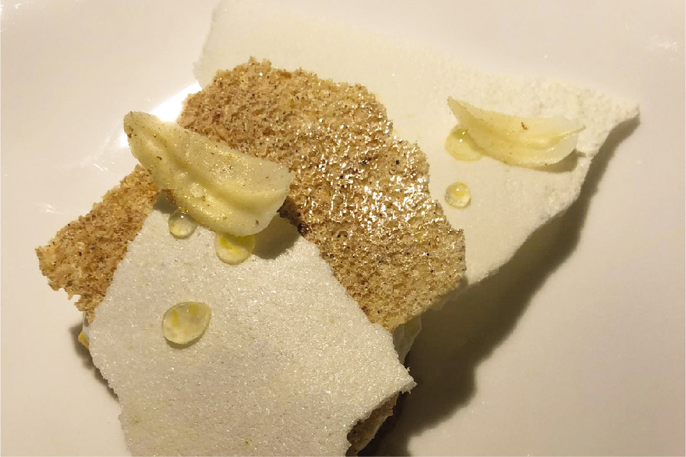 Dolce Pinolo e Miele di Francesca Chiricosta. Dessert gourmet con pinoli e miele.