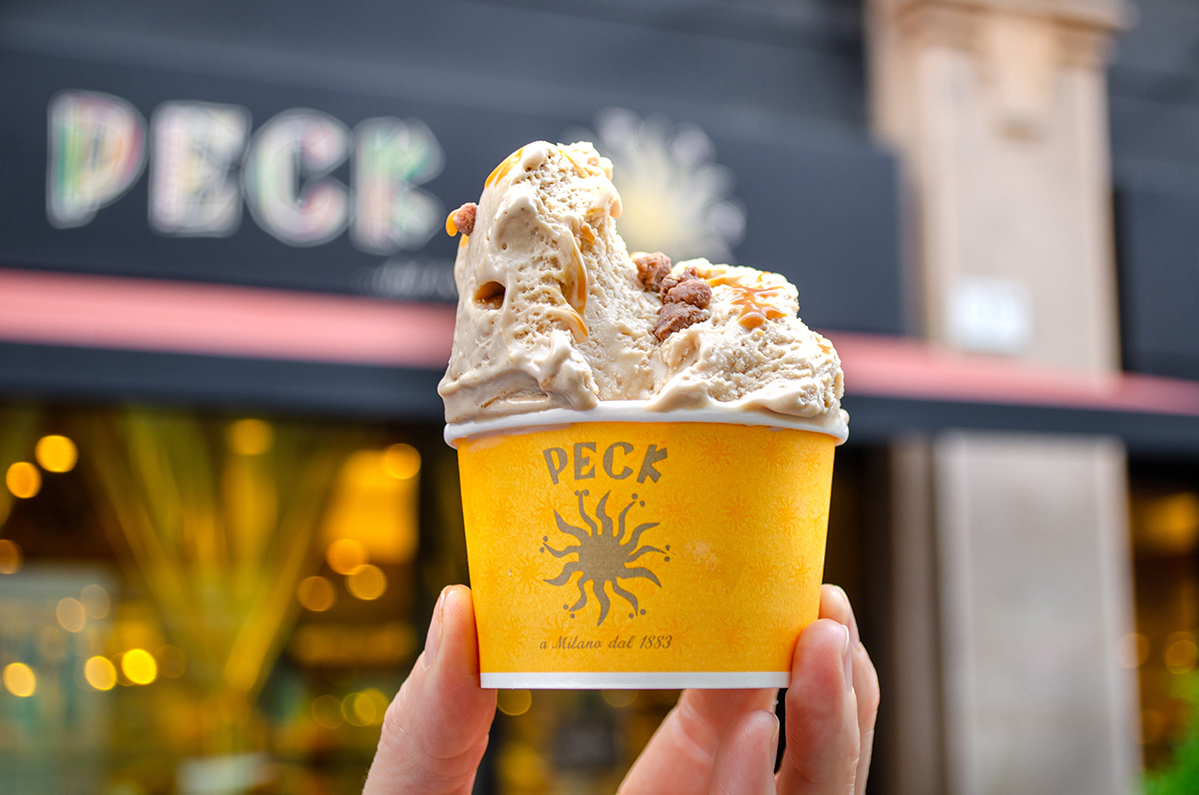 Gelato Peck: nuovo gusto in coppetta. Specialità artigianale di Milano dal 1883.