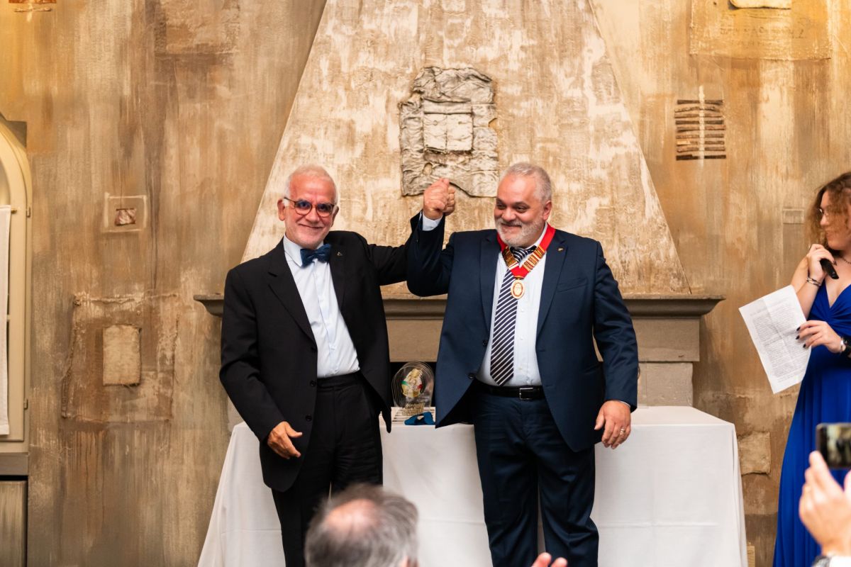 Roberto Perotti, nuovo presidente internazionale del Richemont Club. Passaggio di consegne tra presidenti.