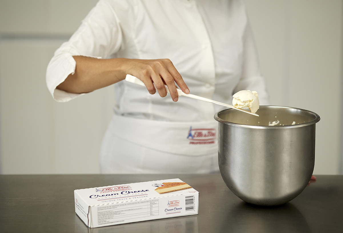 Chef usa French Cream Cheese Elle & Vire Professionnel®. Ottimo per dolci!