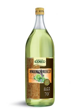 Bottiglia di Fresco Fresco Camel, liquore artigianale italiano. Dolce Italia di Sal De Riso.