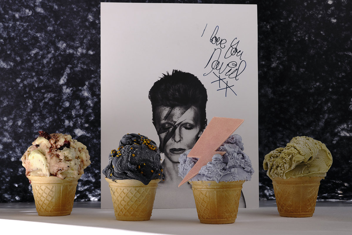 Gelato artigianale ispirato a David Bowie. Coni gelato colorati e creativi. Omaggio musicale e goloso.