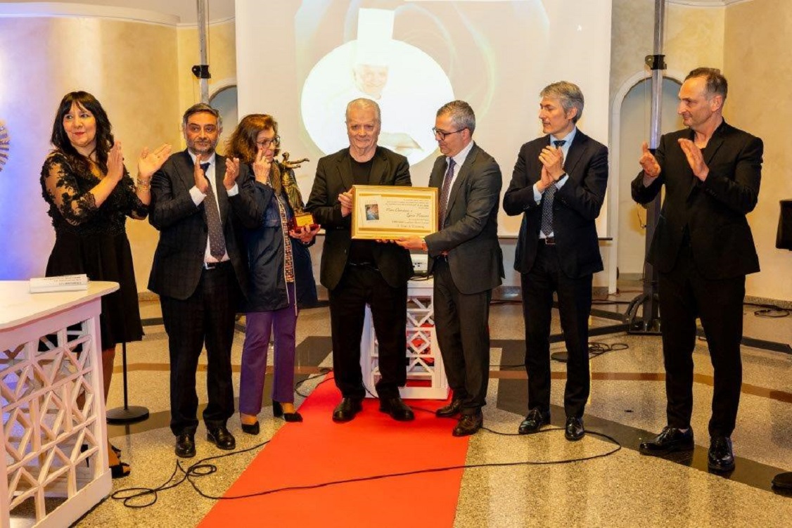 Il Premio “I Sogni di Rosemary” al maestro pasticciere Iginio Massari